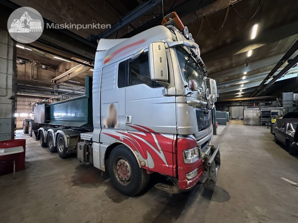 Camion ampliroll MAN TGX 35.540