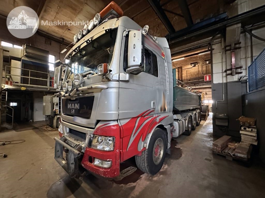 Camion ampliroll MAN TGX 35.540