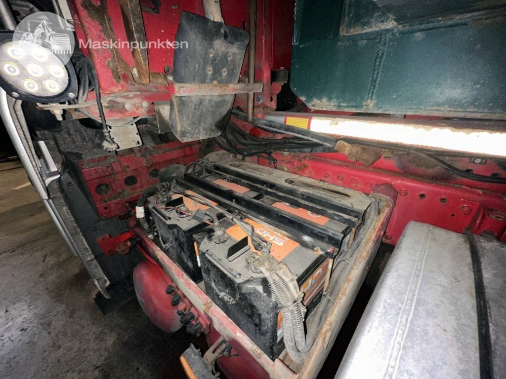 Camion ampliroll MAN TGX 35.540