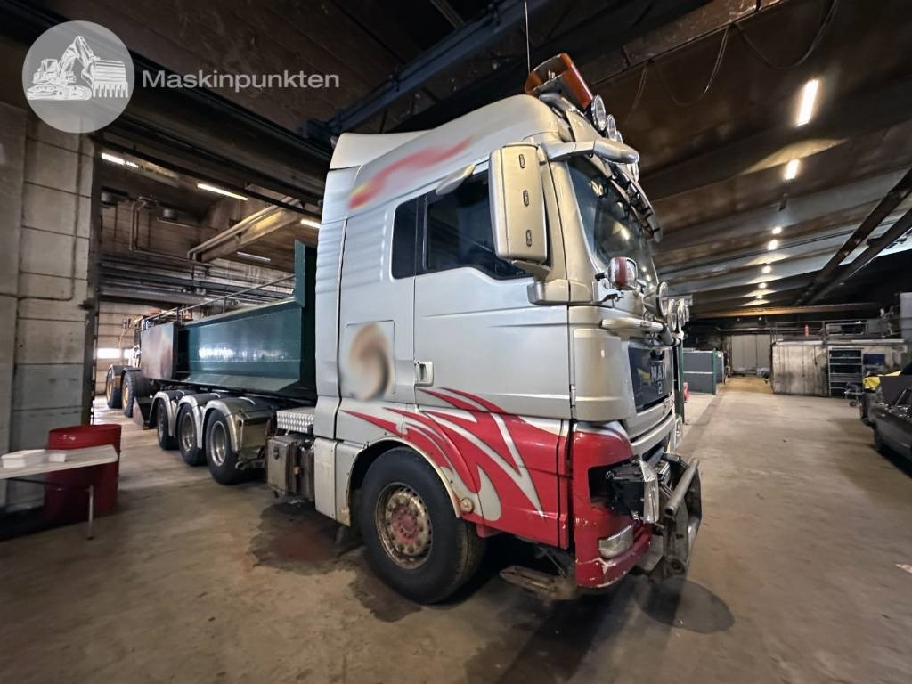 Camion ampliroll MAN TGX 35.540