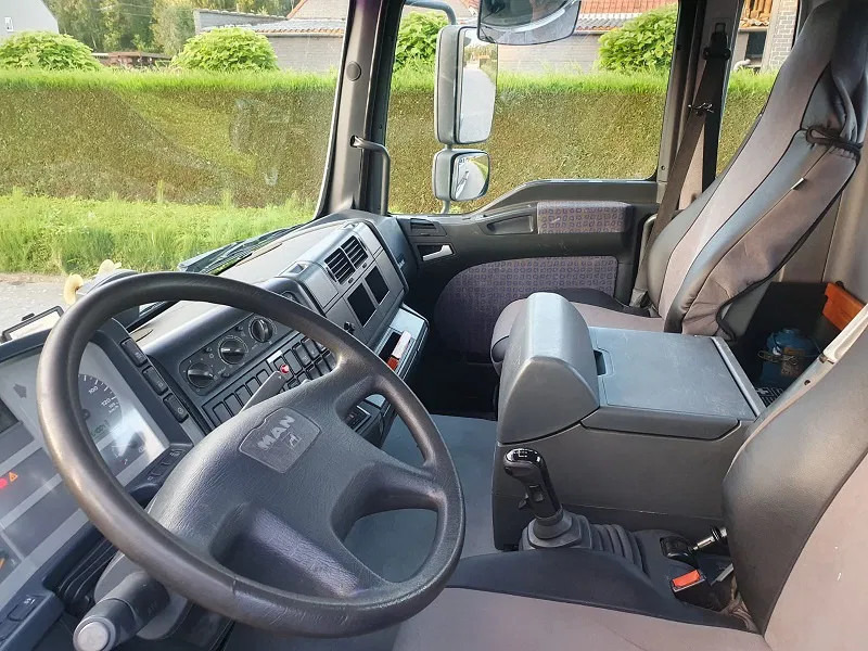 Camion ampliroll MAN TG 310 A