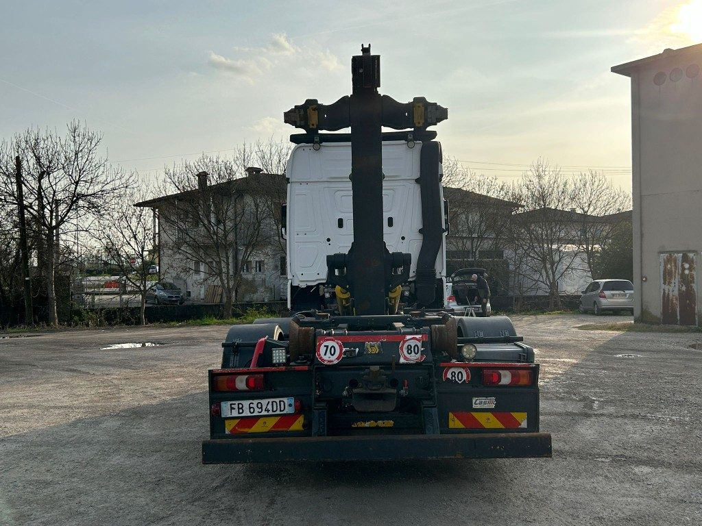 Camion ampliroll MERCEDES ACTROS 25.51 SCARRABILE