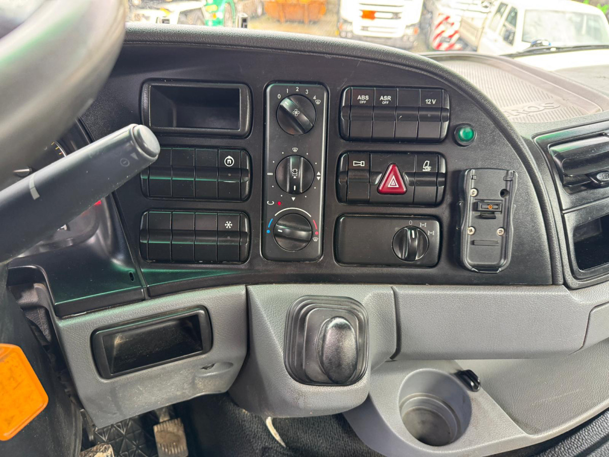 Camion ampliroll MERCEDES Actros 3246 8x4 Meiller Abroll