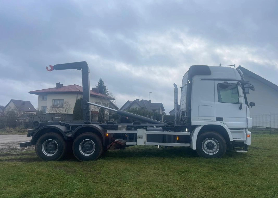 Camion ampliroll MERCEDES-BENZ ACTROS 2648 SPECJALNY PłUG 6X4!!!
