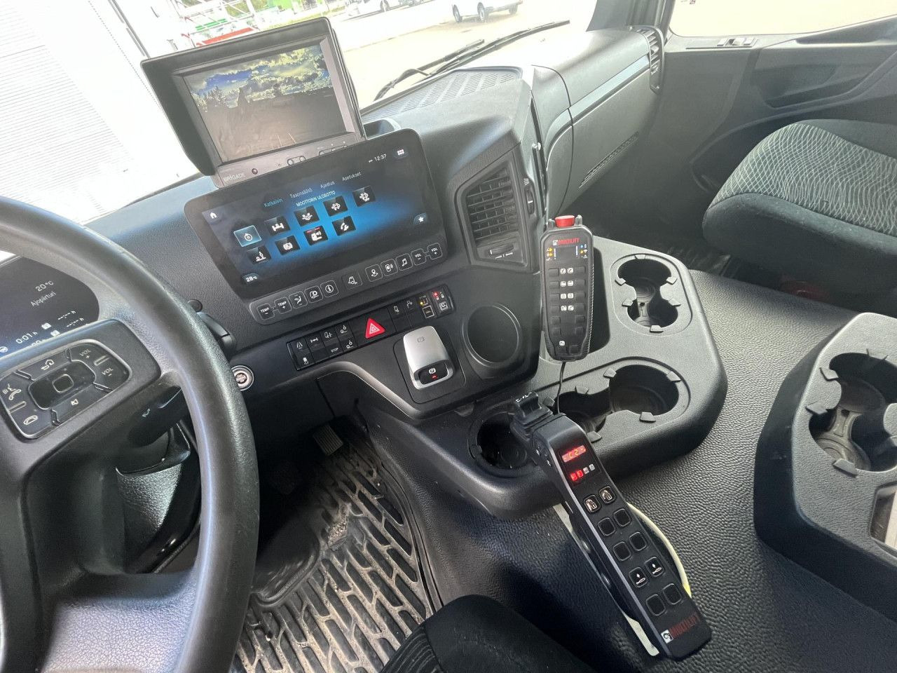 Camion ampliroll MERCEDES-BENZ Arocs 2543 6x2*4 / 21t Hooklift HIAB ULT21Z56 / 2022