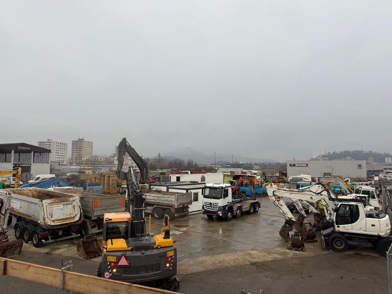 Camion ampliroll MERCEDES-BENZ Arocs 3245