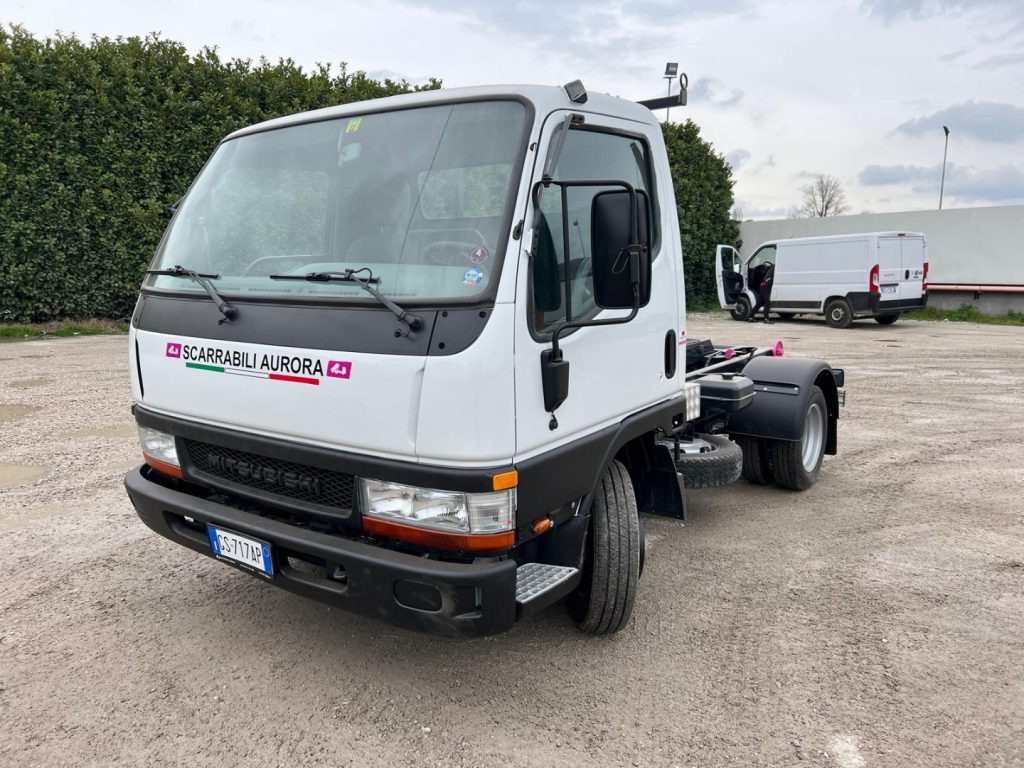 Camion ampliroll MITSUBISHI CANTER 3.0 SCARRABILE