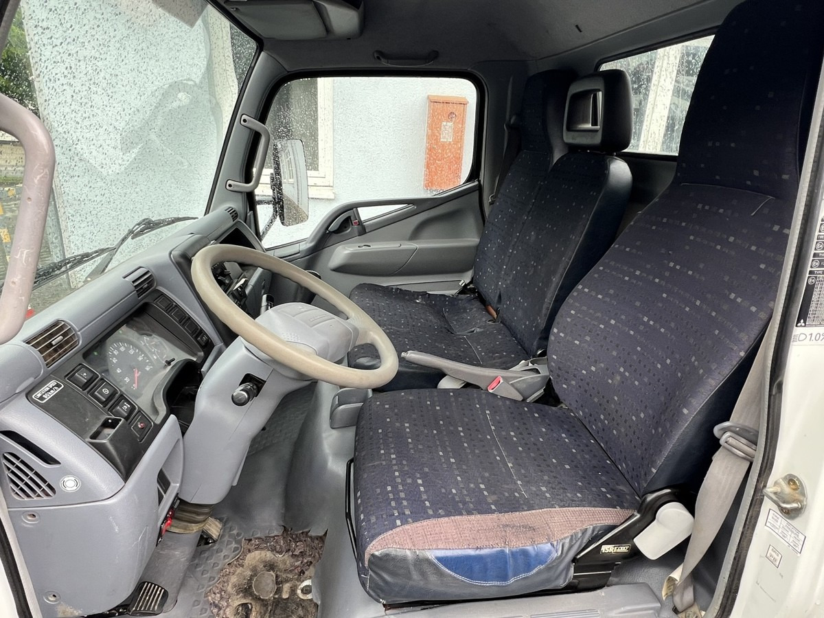 Camion ampliroll MITSUBISHI Canter 5S13 m. Ladekran Ferrari 530 3xhydr1xmech