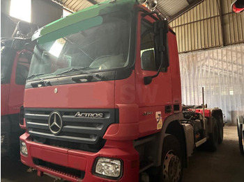 Camion ampliroll Mercedes 6X4 ACTROS  3341