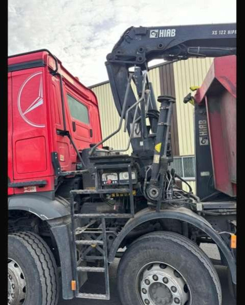 Camion ampliroll Mercedes AROCS 3243 8X4
