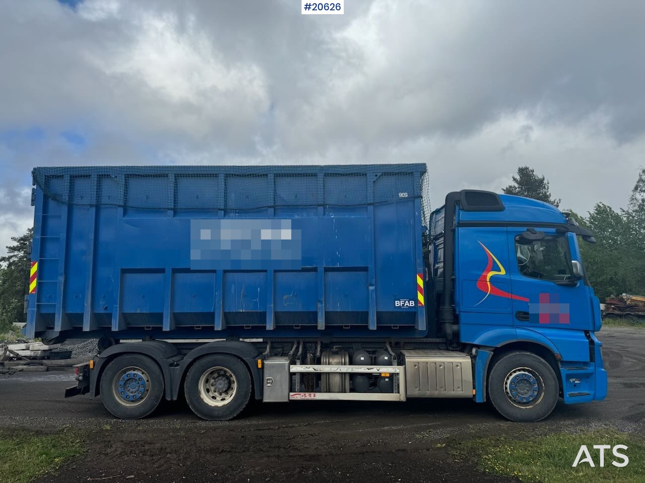 Camion ampliroll Mercedes Actros