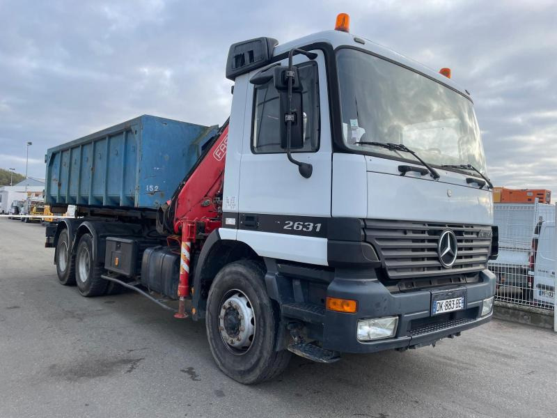 Camion ampliroll Mercedes Actros 2631