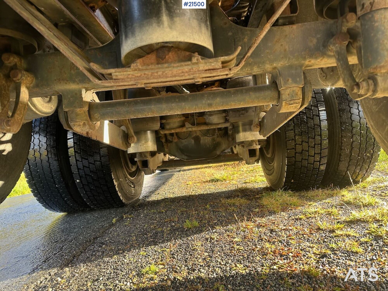 Camion ampliroll Mercedes Actros 2848 4x4+2 brøyterigget krokbil