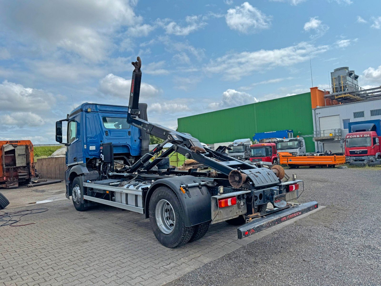 Camion ampliroll Mercedes-Benz 1833 4X2 Multilift Abroller Top Zustand