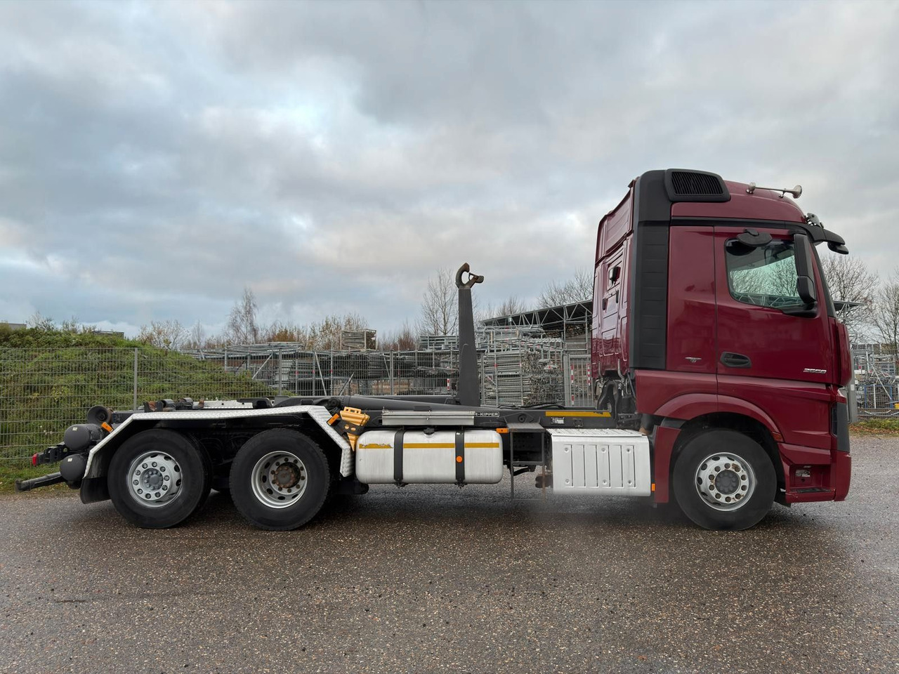 Camion ampliroll Mercedes-Benz 2558 6x2 Meiller RK 20.65 | Retarder | Klima