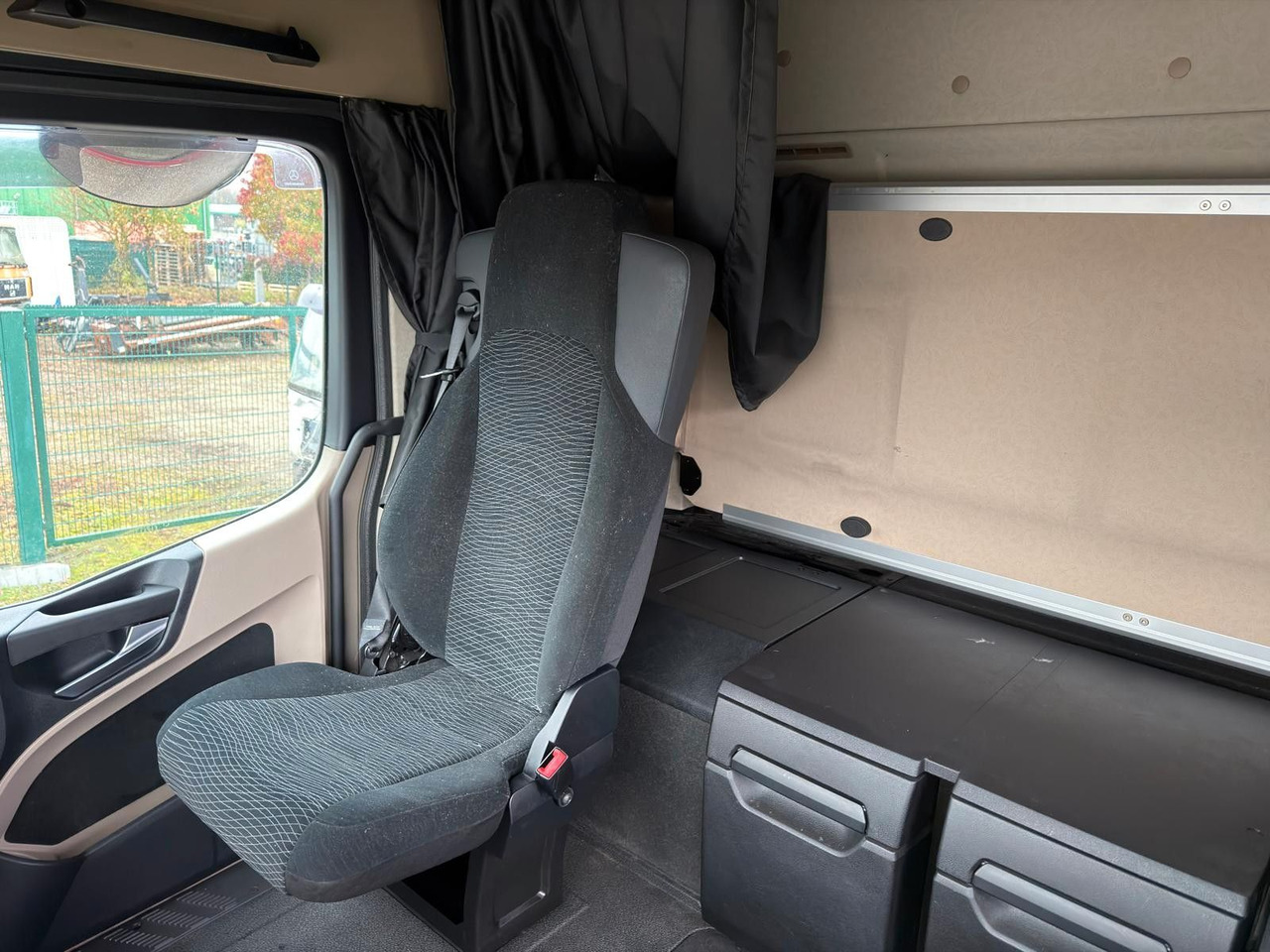 Camion ampliroll Mercedes-Benz 2558 6x2 Meiller RK 20.65 | Retarder | Klima