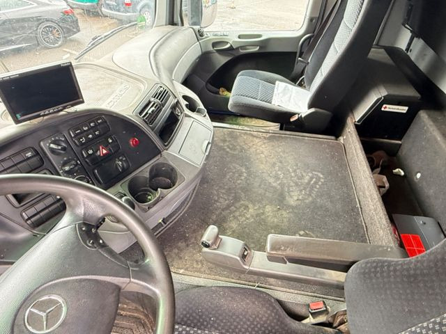 Camion ampliroll Mercedes-Benz 2644