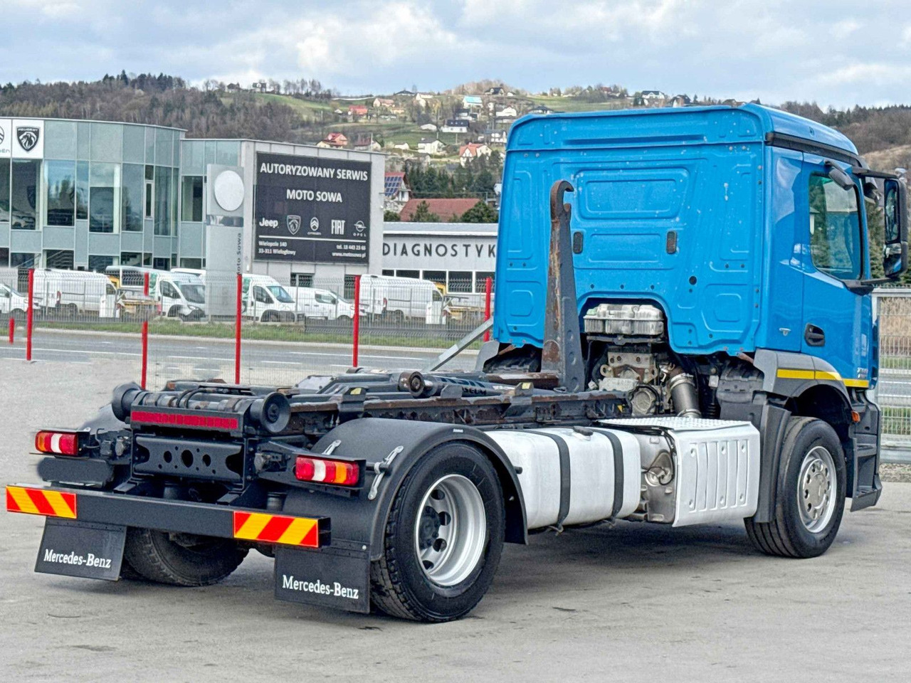 Camion ampliroll Mercedes-Benz ANTOS 1833 Abrollkipper * Top Zustand!