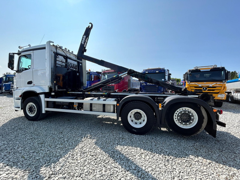Camion ampliroll Mercedes-Benz AROCS + JOAB 20t | VARATTU