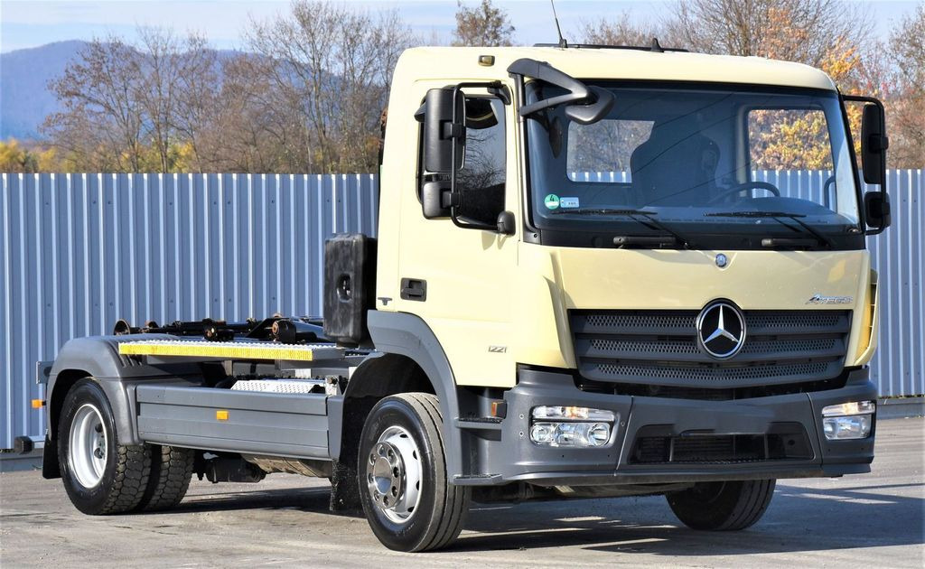 Camion ampliroll Mercedes-Benz ATEGO 1221 * ABROLLKIPPER * TOPZUSTAND
