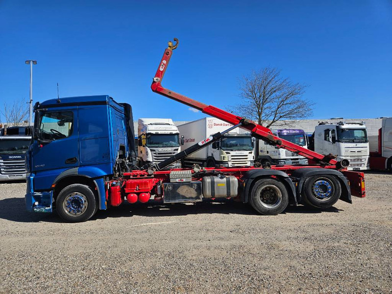 Camion ampliroll Mercedes-Benz Actros 2540 L // Kroghejs / Hook / Hagen//