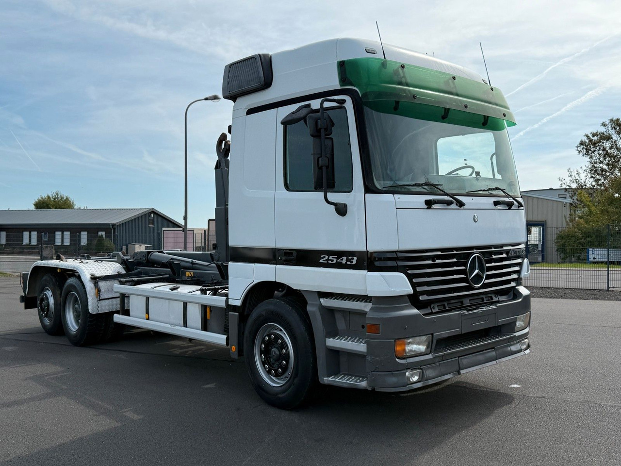 Camion ampliroll Mercedes-Benz Actros 2543 6x2 Klima + Kupplung