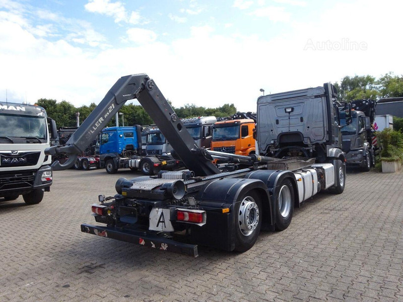 Camion ampliroll Mercedes-Benz Actros 2545 Hook lift truck 6x2