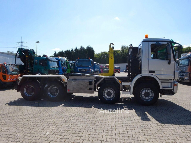 Camion ampliroll Mercedes-Benz Actros 3244 - Hook lift truck 8x4