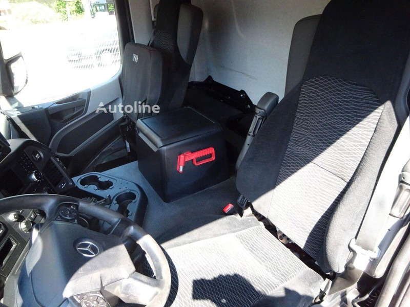 Camion ampliroll Mercedes-Benz Antos 2532 - Hook lift truck