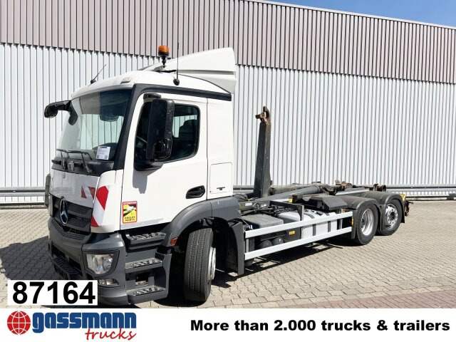 Camion ampliroll Mercedes-Benz Antos 2543 L 6x2, Lenk-/Liftachse