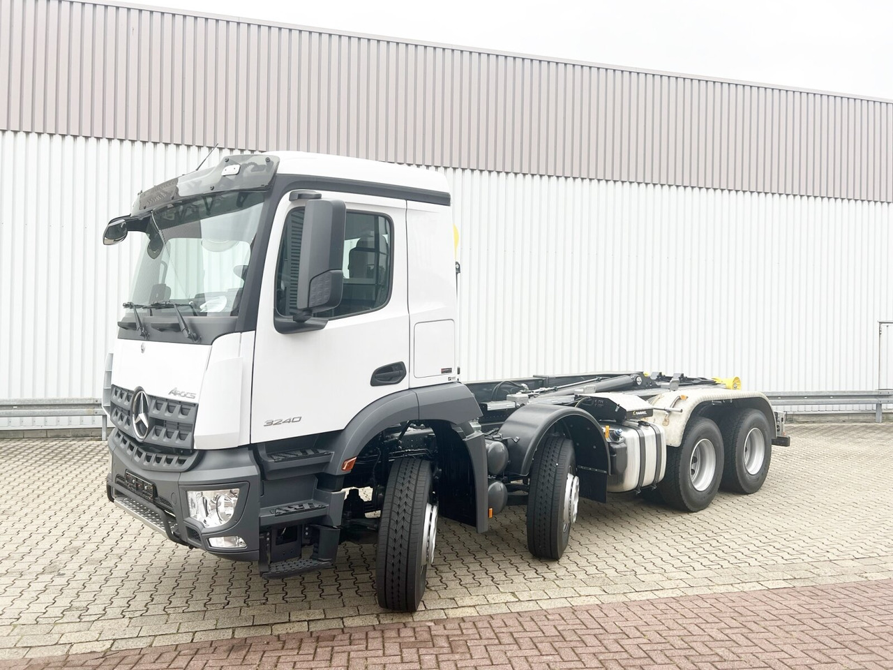 Camion ampliroll Mercedes-Benz Arocs 3240 8x4 Arocs 3240 8x4/42