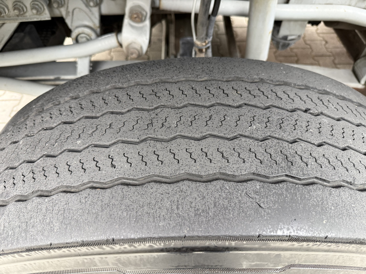 Camion ampliroll Mercedes-Benz Arocs 3245 K 8X4 Haken