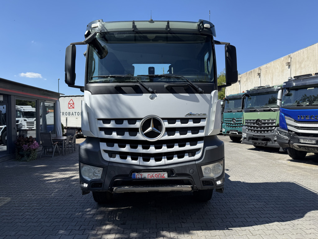 Camion ampliroll Mercedes-Benz Arocs 3245 K 8X4 Haken