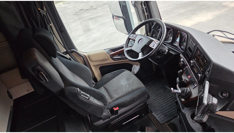 Camion ampliroll Mercedes-Benz Arocs 3253 8X4*4 Fassi F295