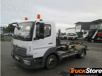 Camion ampliroll Mercedes-Benz Atego 916