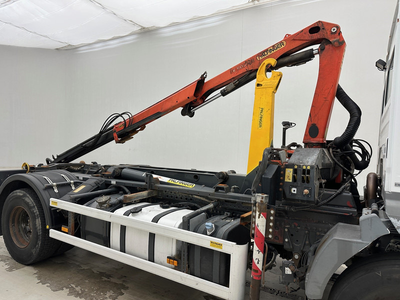 Camion ampliroll Mercedes-Benz Axor 1824