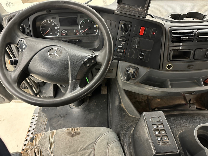 Camion ampliroll Mercedes-Benz Axor 1824