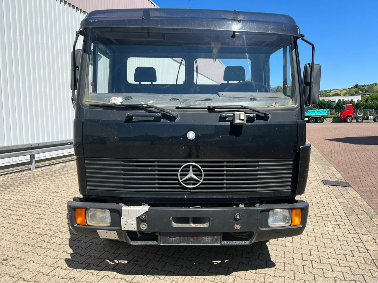 Camion ampliroll Mercedes-Benz LK 817 4x2 LK 817 4x2, City-Abroller, 6-Zylinder Motor
