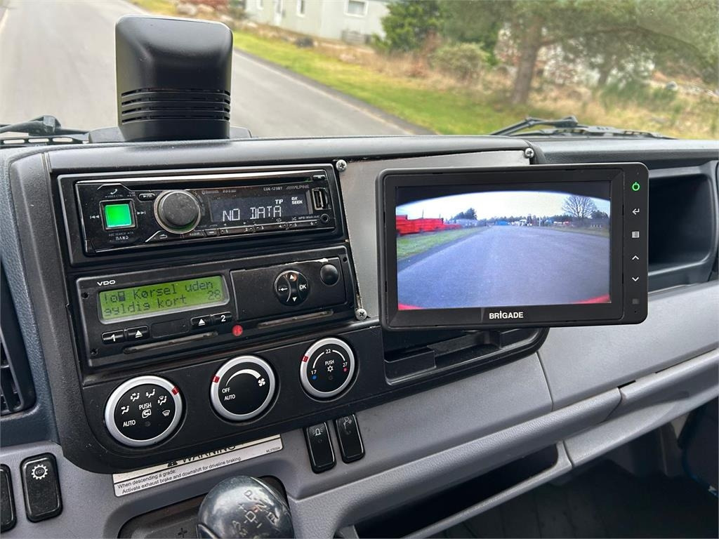 Camion ampliroll Mitsubishi Fuso CANTER 9C150