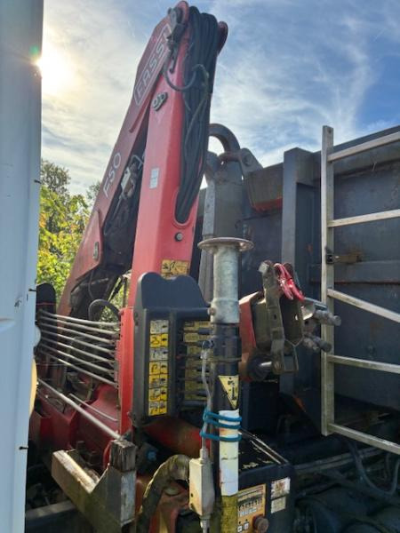 Camion ampliroll Nissan ATLEON 150.25