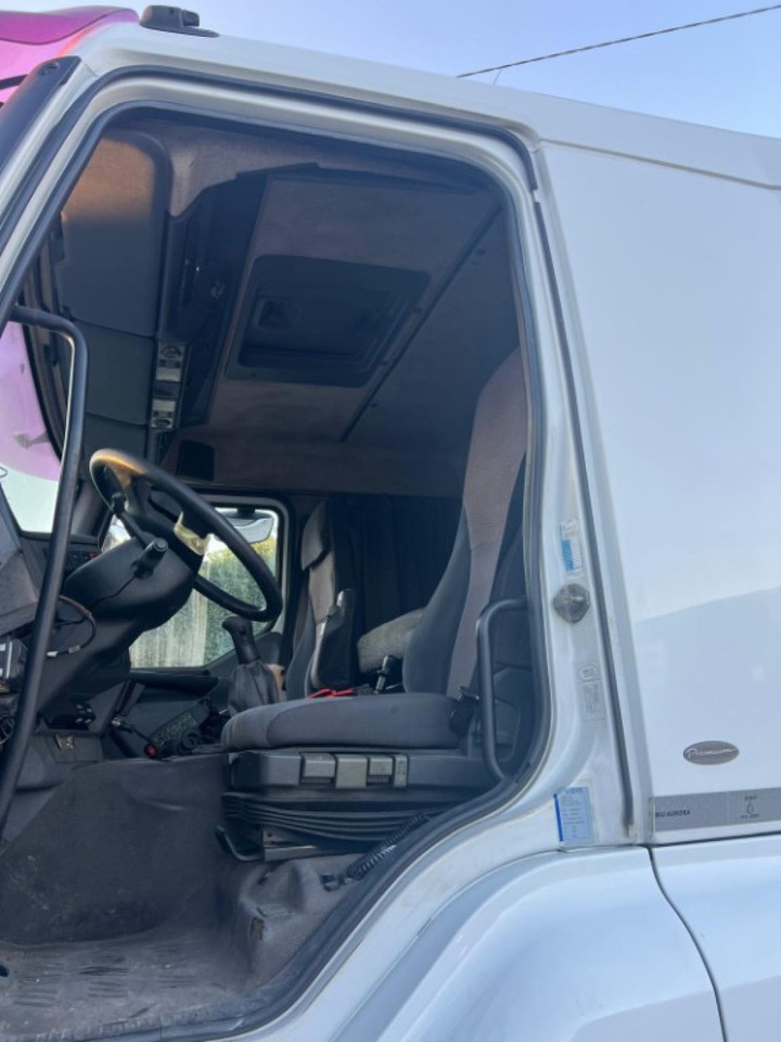 Camion ampliroll RENAULT 420 USATO SCARRABILE 8X2