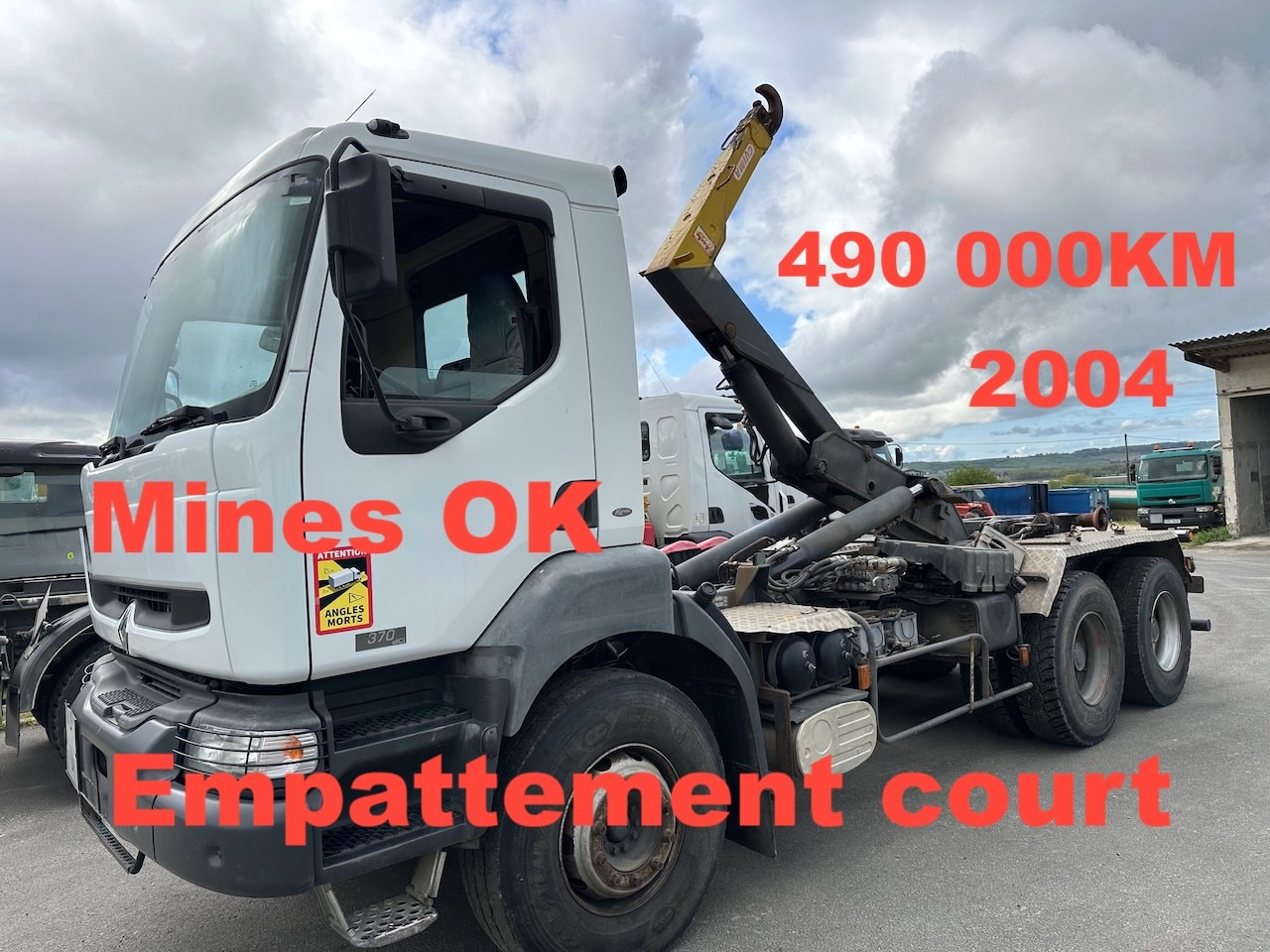 Camion ampliroll RENAULT KERAX 370 DCI