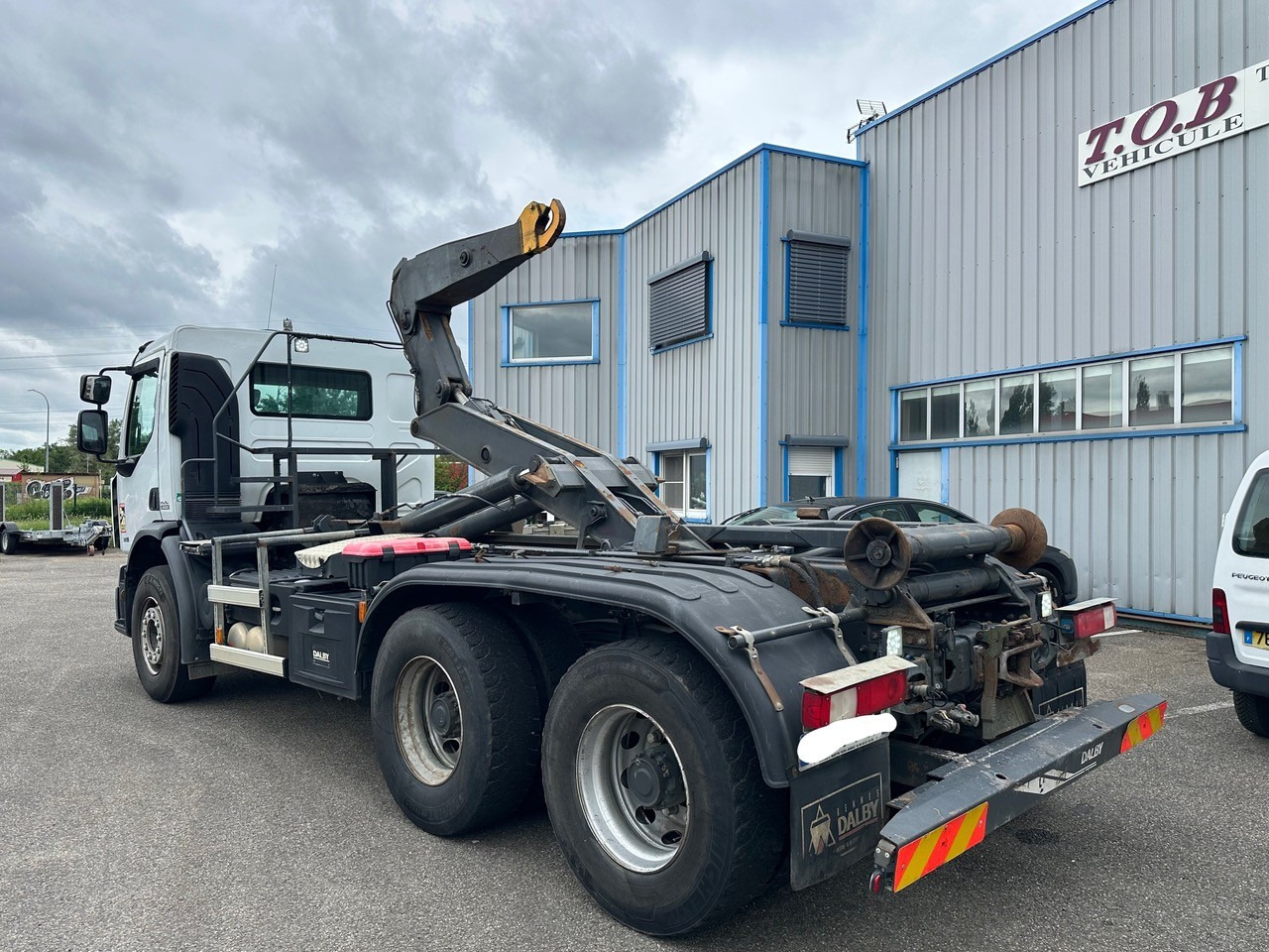 Camion ampliroll RENAULT LANDER 380DXI