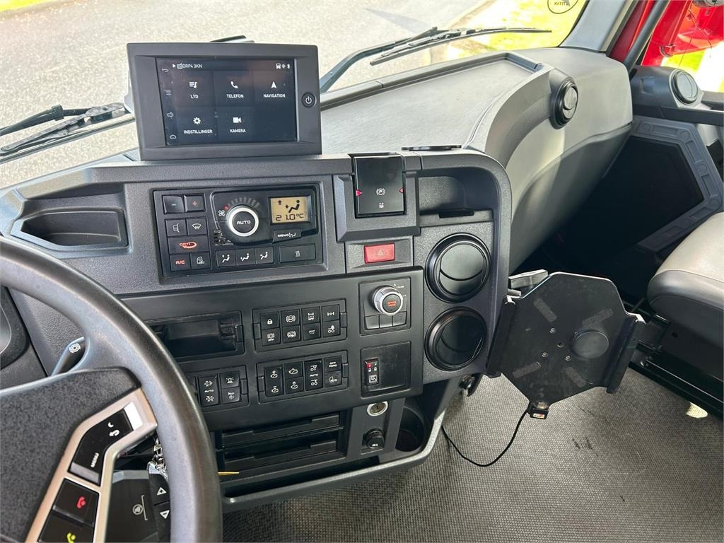 Camion ampliroll Renault CM 430