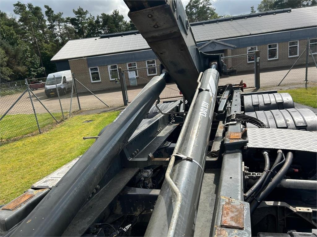 Camion ampliroll Renault CM 430