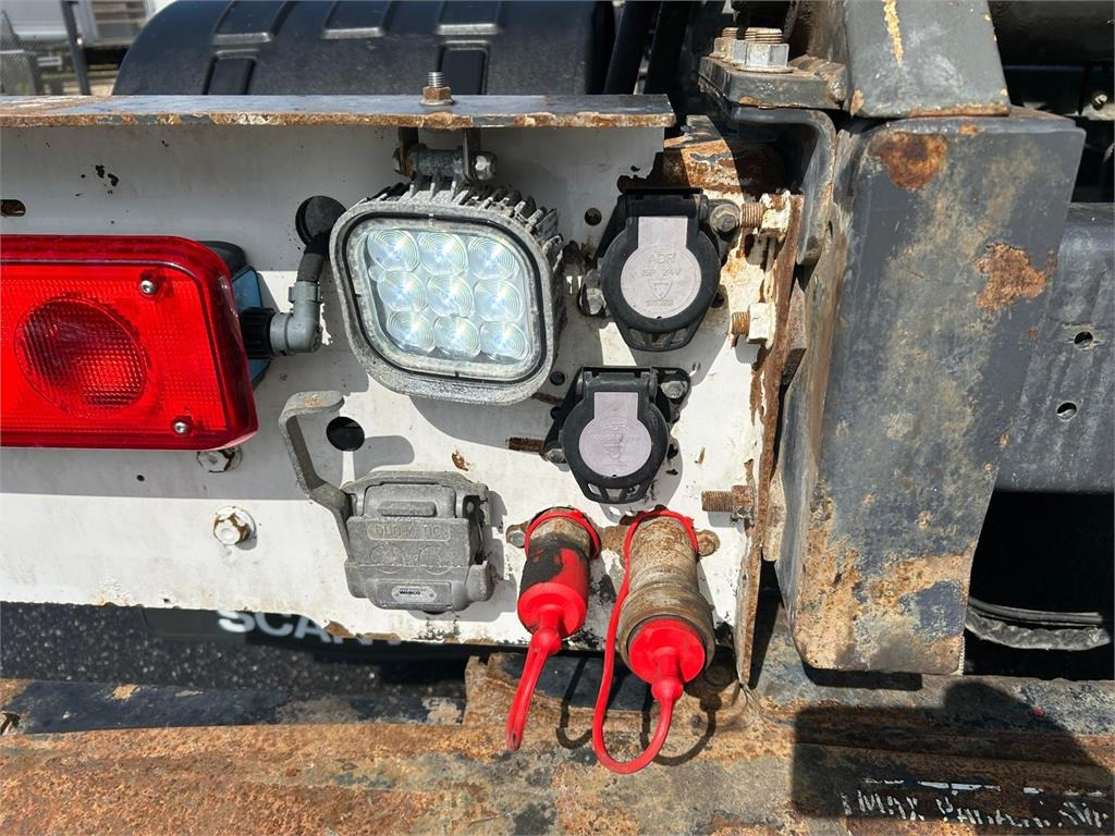 Camion ampliroll Renault CM 430