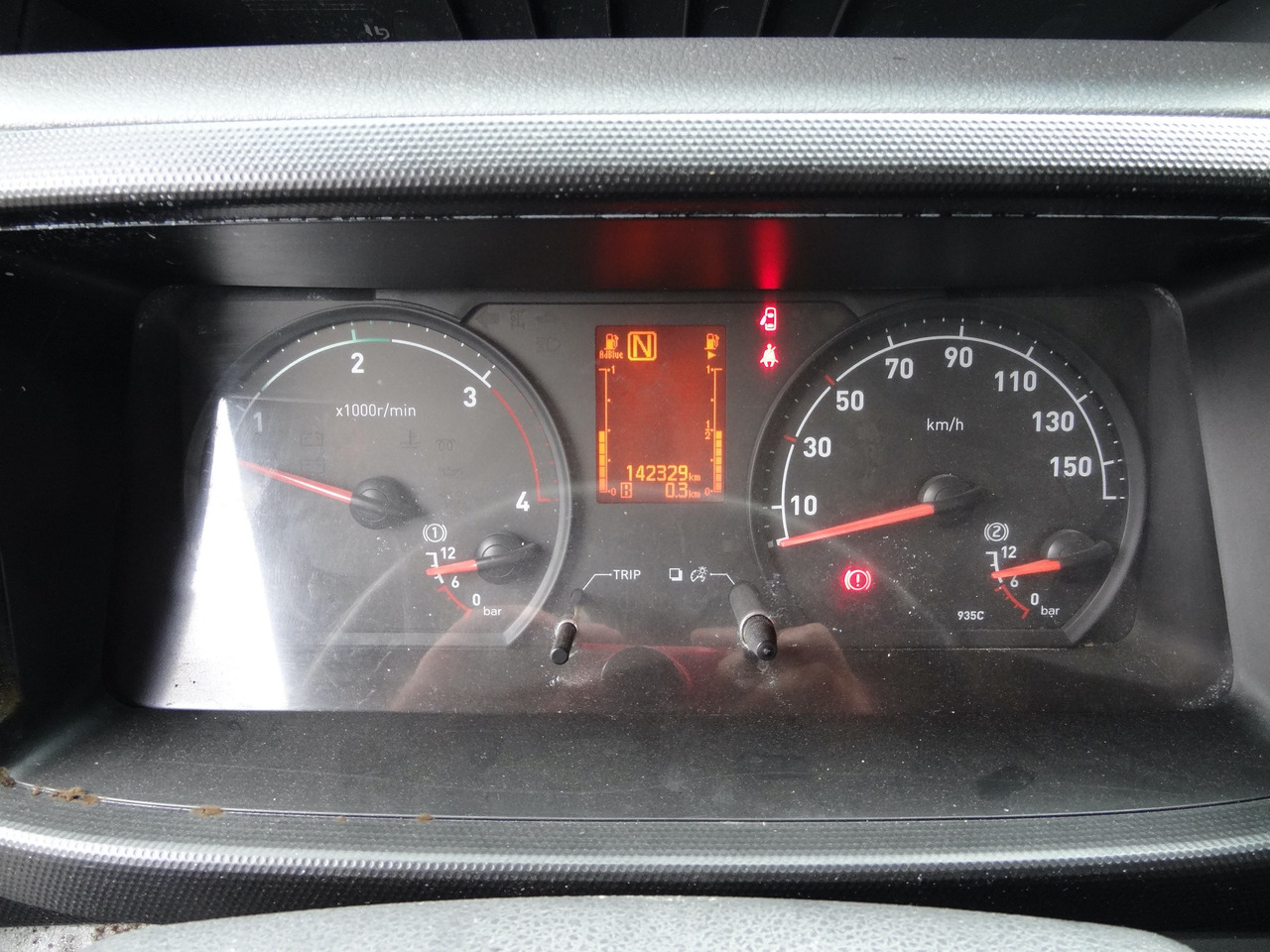 Camion ampliroll Renault D180.75 Haken Multilift