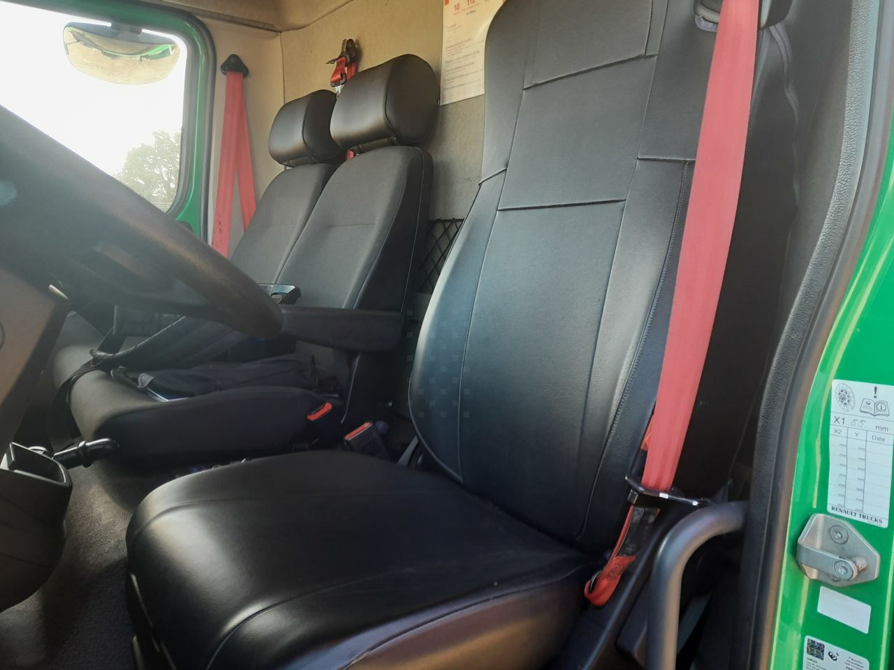 Camion ampliroll Renault D250 13 t 4x2 Ampliroll Truck
