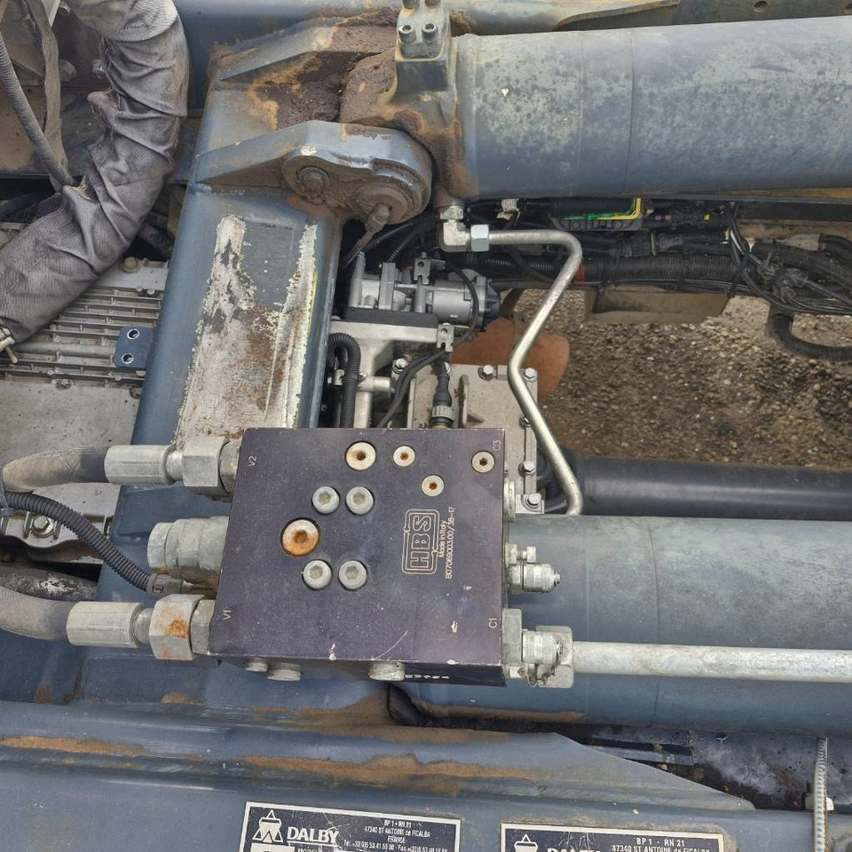 Camion ampliroll Renault D Wide 380