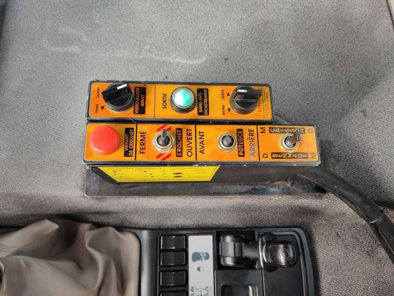 Camion ampliroll Renault KERAX 410 DXI 6X4